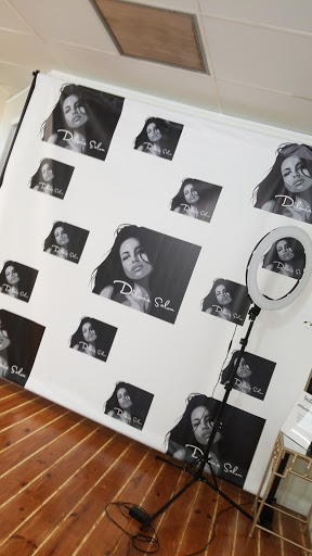 Hair Salon «Dilenia Hair and Nails Salon», reviews and photos, 1481 SE 17th St Suite 16, Fort Lauderdale, FL 33316, USA