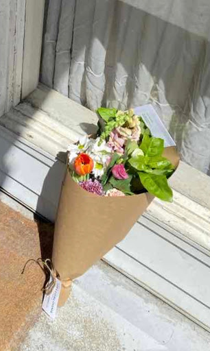 Hello Blooms Flower Delivery Melbourne
