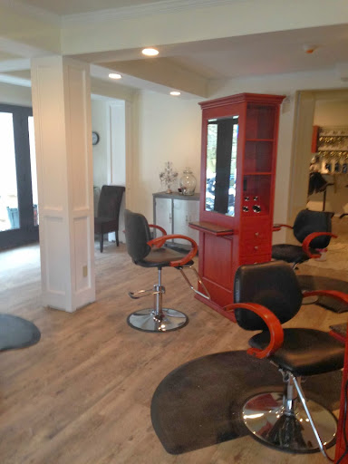Hair Salon «Salon Bellisimo», reviews and photos, 113 Merrimac St, Newburyport, MA 01950, USA