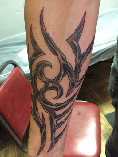 Tattoo Shop «Tattoo 42», reviews and photos, 753 SW 185th Ave, Beaverton, OR 97006, USA