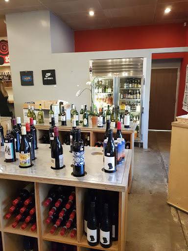 Wine Store «Silver Lake Wine», reviews and photos, 2395 Glendale Blvd A, Los Angeles, CA 90039, USA