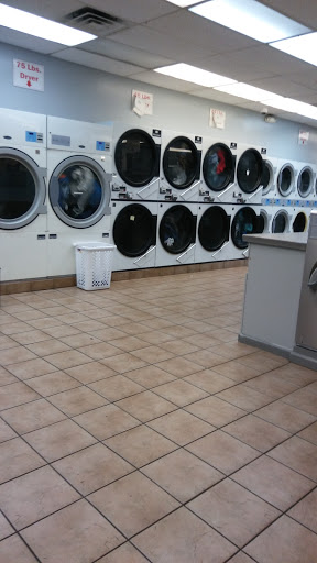 Laundromat «Newport Super Laundry», reviews and photos, 905 W Newport Pike, Wilmington, DE 19804, USA