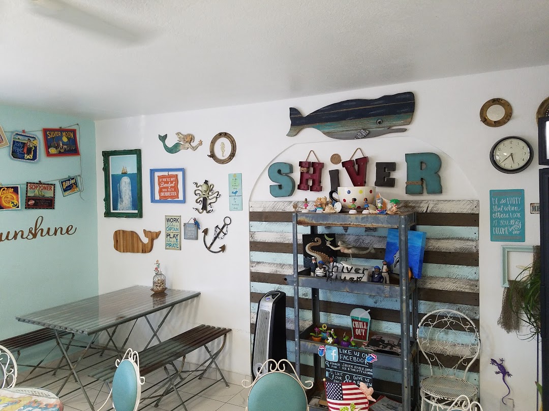 Shiver River Shaved Ice & Sandwich Shop