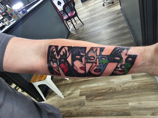 Explore japanese kanji tattoo ideas, creative tattoo ideas in Kingsport, available at 2 Ton Gallery