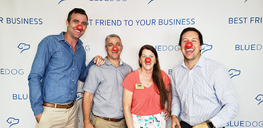 Financial Institution «BlueDog Business Services», reviews and photos