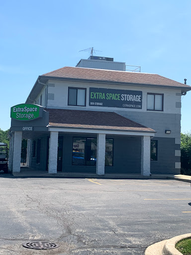 Storage Facility «Extra Space Storage», reviews and photos, 991 Milwaukee Ave, Deerfield, IL 60015, USA
