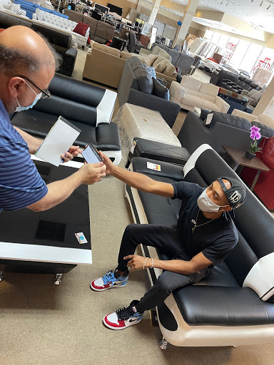 Bedroom Furniture Store «Furniture & Mattress World», reviews and photos, 4020 E Thomas Rd, Phoenix, AZ 85018, USA