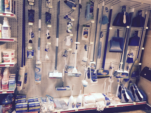 Home Improvement Store «Hamtramck Hardware», reviews and photos, 11828 Conant St, Detroit, MI 48212, USA