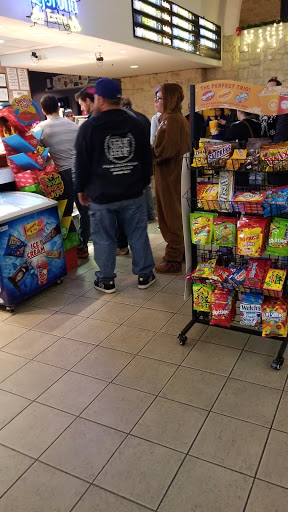 Movie Theater «Regal Fossil Creek 11», reviews and photos, 6100 N Fwy Service Rd E, Fort Worth, TX 76137, USA