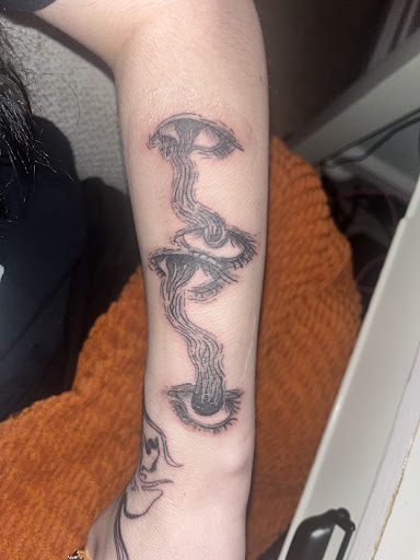 Explore memorial cross tattoo ideas, creative tattoo ideas in Springfield, available at To the nines tattoo