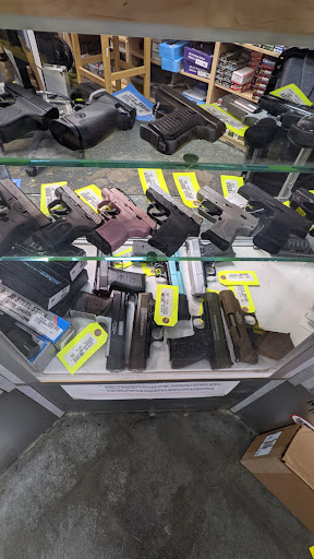 Pawn Shop «AAA Pawnbrokers of North Miami», reviews and photos, 14010 W Dixie Hwy, North Miami, FL 33161, USA