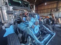 E & S TRUCK REPAIR - Photo 9 - Car repair in Morrisville, PA, Trenton