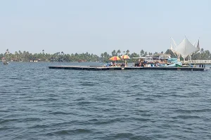 Kayalchira Dock image