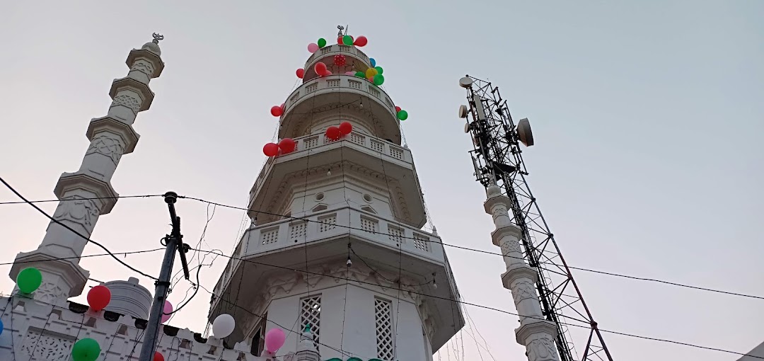 New Mosque, Tarar
