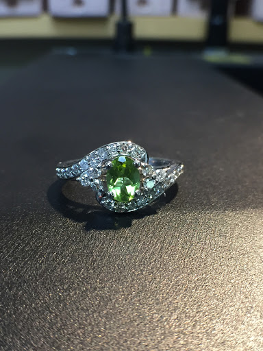 Jewelry Store «Egon Ehrlinspiel Jewelers», reviews and photos, 5914 Bridge St, East Syracuse, NY 13057, USA