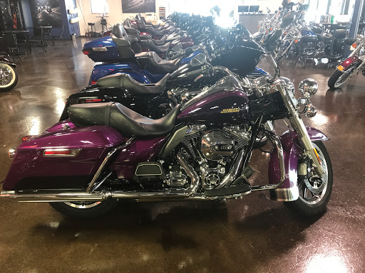 Harley-Davidson Dealer «Wild Fire Harley-Davidson», reviews and photos, 120 W North Ave, Villa Park, IL 60181, USA