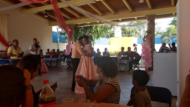 rakkaus local fiestas