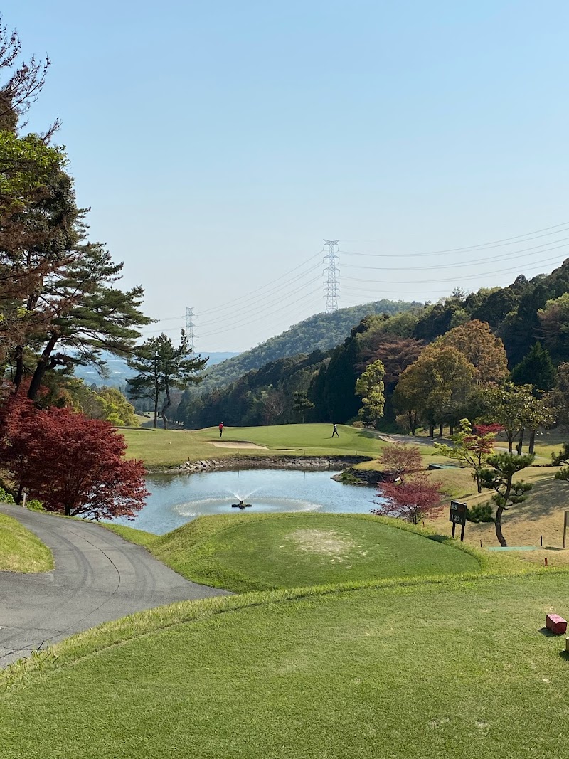 レークスワンカントリー倶楽部