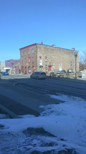 Grocery Store «Alabama Holley Farm», reviews and photos, 6543 Alleghany Rd, Basom, NY 14013, USA