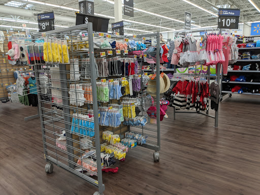 Department Store «Walmart Supercenter», reviews and photos, 10562 Belleville Rd, Belleville, MI 48111, USA