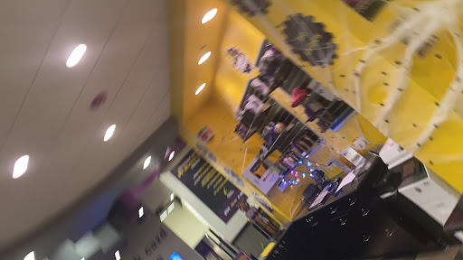 Gym «Planet Fitness», reviews and photos, 1706 W Irving Blvd, Irving, TX 75061, USA