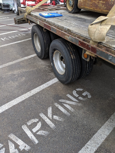 Auto Repair Shop «South Pacific Tire Pros», reviews and photos, 5040 Pacific Blvd SW, Albany, OR 97321, USA