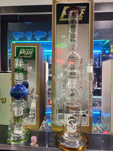 Tobacco Shop «Good Times Tobacco», reviews and photos, 121 E Nolana Ave, McAllen, TX 78504, USA