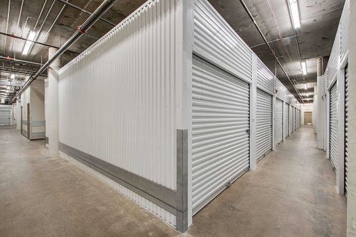 Self-Storage Facility «Public Storage», reviews and photos, 7300 N Lehigh Ave, Niles, IL 60714, USA