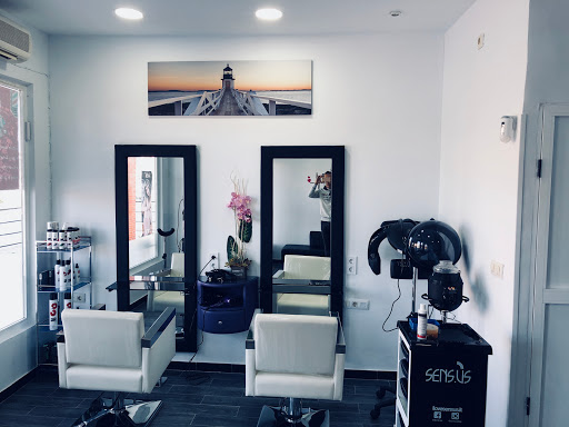 AIS Peluquería en Valdemoro, Madrid