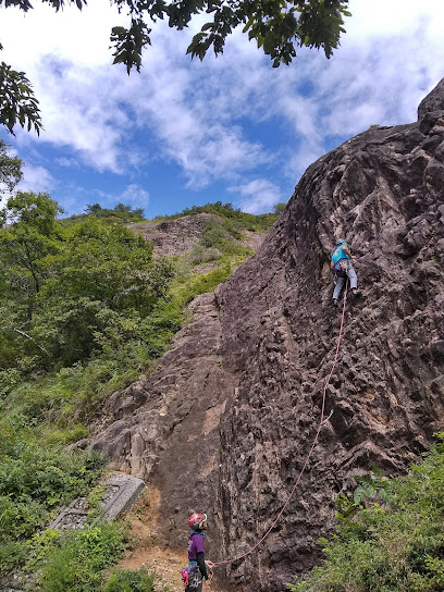 sugitaki rock climbing field