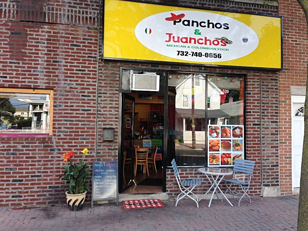 Panchos and Juanchos 07720
