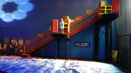 Amusement Center «Helium Trampoline and Climbing Park», reviews and photos, 16235 W Beloit Rd, New Berlin, WI 53151, USA