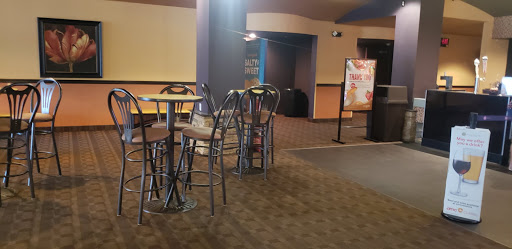 Movie Theater «AMC Classic Palm Harbor 10», reviews and photos, 37912 US Hwy 19 N, Palm Harbor, FL 34684, USA