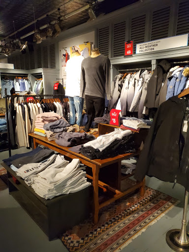 Clothing Store «Hollister Co.», reviews and photos, 301 Mt Hope Ave, Rockaway, NJ 07866, USA