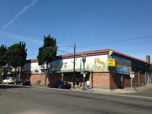 Sporting Goods Store «Andy & Bax Sporting Goods», reviews and photos, 324 SE Grand Ave, Portland, OR 97214, USA