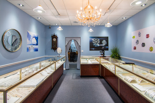 Jewelry Store «Walters Jewelry Inc», reviews and photos, 230 N Main St, St Charles, MO 63301, USA