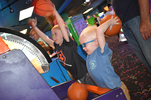 Amusement Center «Facenda Whitaker Lanes», reviews and photos, 2912 Swede Rd, East Norriton, PA 19401, USA