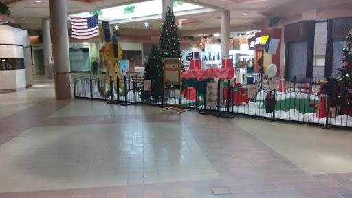 Shopping Mall «Columbia Mall», reviews and photos, 225 Columbia Mall Dr, Bloomsburg, PA 17815, USA