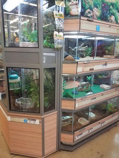 Pet Supply Store «Petco Animal Supplies», reviews and photos, 2241 Porter Creek Dr, Fort Worth, TX 76177, USA