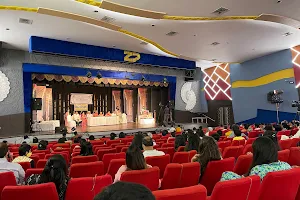 Zaverben Popatlal Sabhagruha Auditorium image