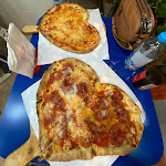 Photo n°1 de l'avis de Raluca.r fait le 09/05/2024 à 16:53 sur le  Pizzeria Nettuno - Bologna à Bologna