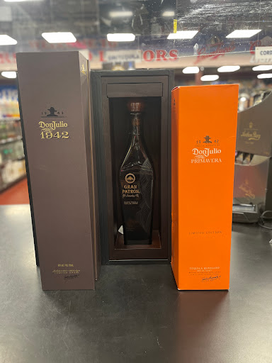 Liquor Store «Marshfield Liquor Store», reviews and photos, 1852 Ocean St, Marshfield, MA 02050, USA