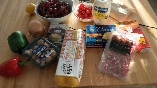 Shopping Mall «Gateway Plaza», reviews and photos, 21929 Ventura Blvd, Los Angeles, CA 91364, USA