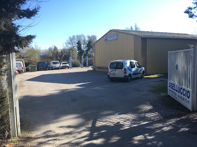Garage Aselluccio à Venelles