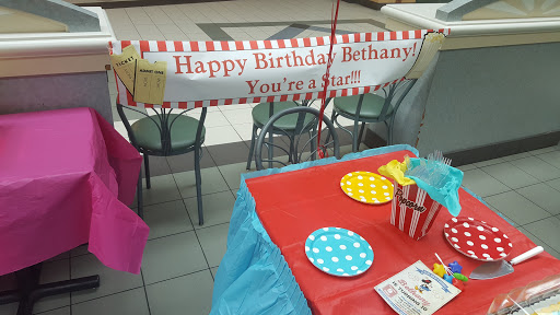 Shopping Mall «West Oaks Mall», reviews and photos, 9401 W Colonial Dr, Ocoee, FL 34761, USA