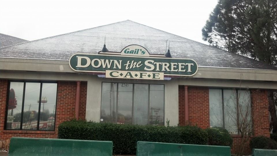 Gail's Down The Street Cafe 36106