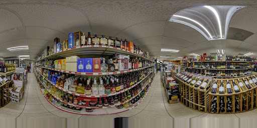 Liquor Store «Liquor Warehouse», reviews and photos, 10332 US-441, Leesburg, FL 34788, USA