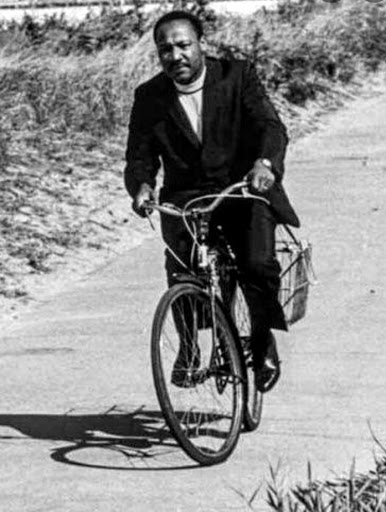 Bicycle Store «ON THE ROUTE BICYCLES», reviews and photos, 2338 W Lawrence Ave, Chicago, IL 60625, USA