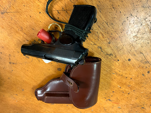 Gun Shop «Bergen Sporting Goods», reviews and photos, 649 Bergen Blvd, Ridgefield, NJ 07657, USA