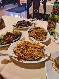 Plats et boissons du Restaurant chinois Le Mandarin à Mantes-la-Jolie - n°3